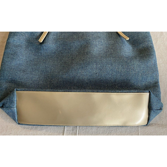 Lancome Paris Duffle Shoulder Bag Blue Gold Metallic Fibers Adj Strap Travel Bag - Picture 4 of 10